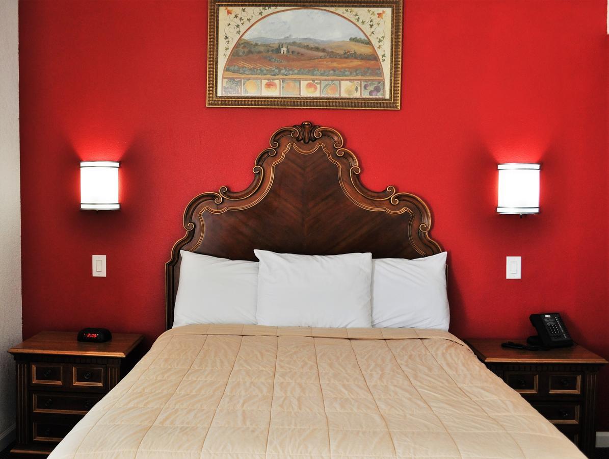 A Nights Inn ริดจ์เครสต์ ภายนอก รูปภาพ